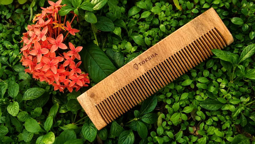 Lily Neem Comb